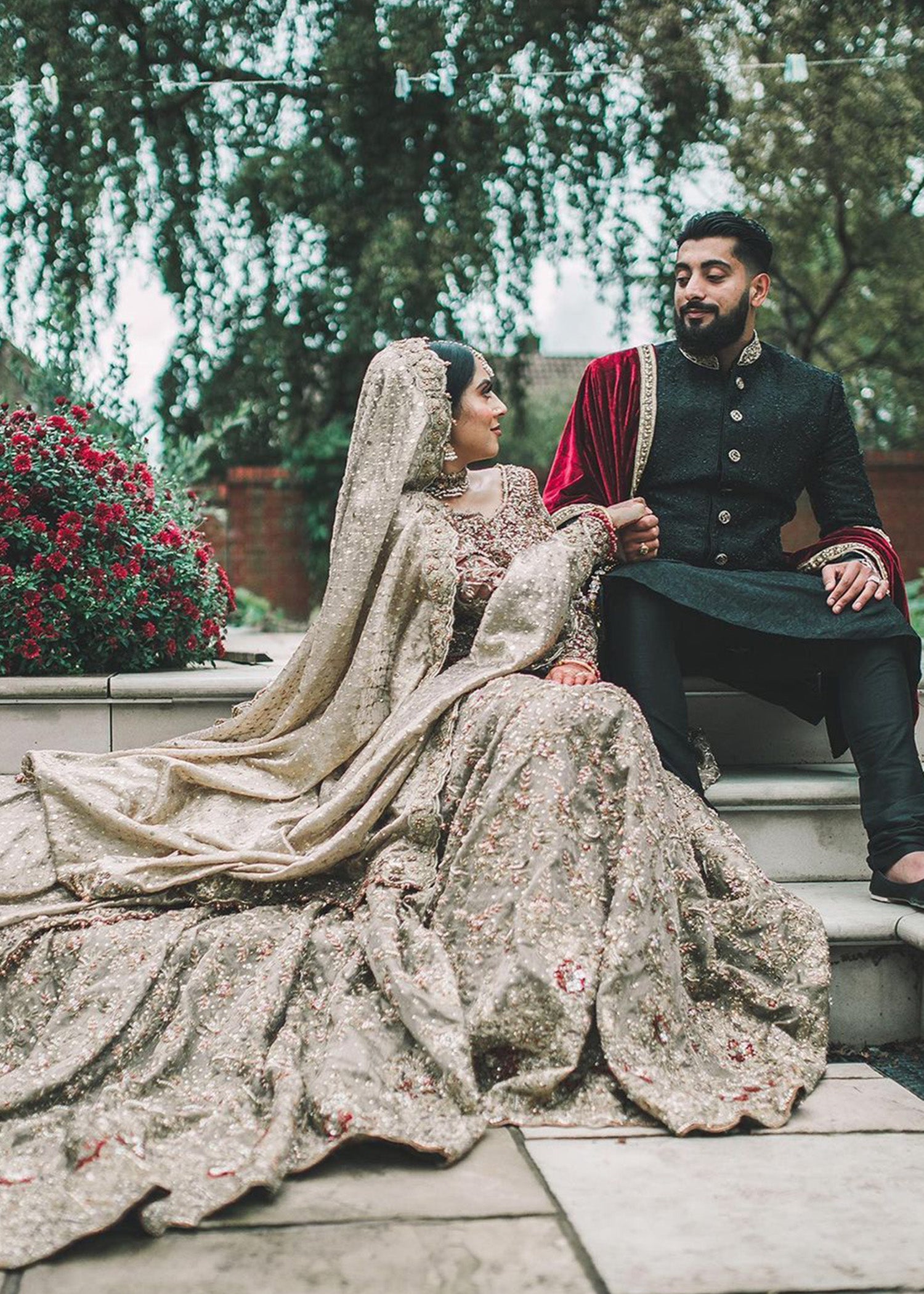 Champagne Gold Embellished Organza Bridal Lehenga (3-Piece) - Image 4