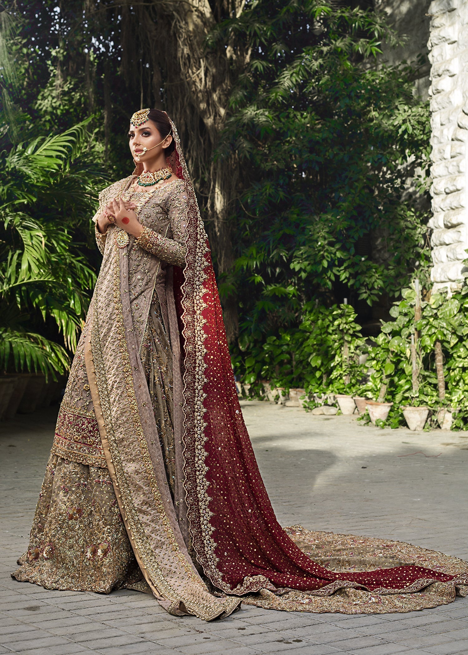 Honey Gold Zardozi Organza Bridal Lehenga (3-Piece) - Image 4