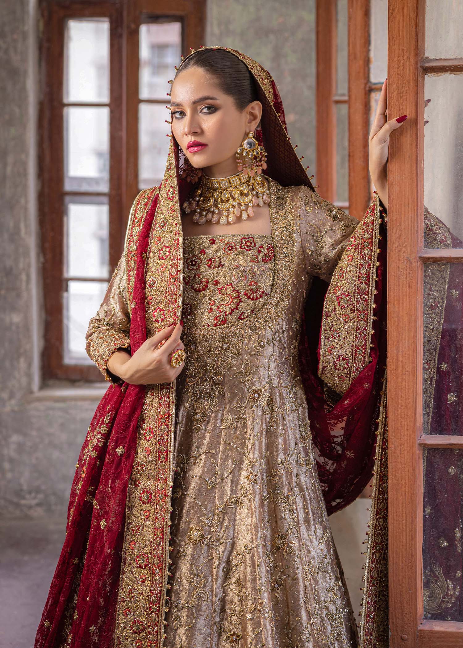 Cappuccino Gold Embroidered Pure Lame Bridal Lehenga (3-Piece) - Image 9