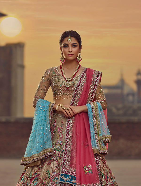 Pakistani Gold Embellished Net Choli & Pure Tissue Lehenga (3-Piece) - Image 4