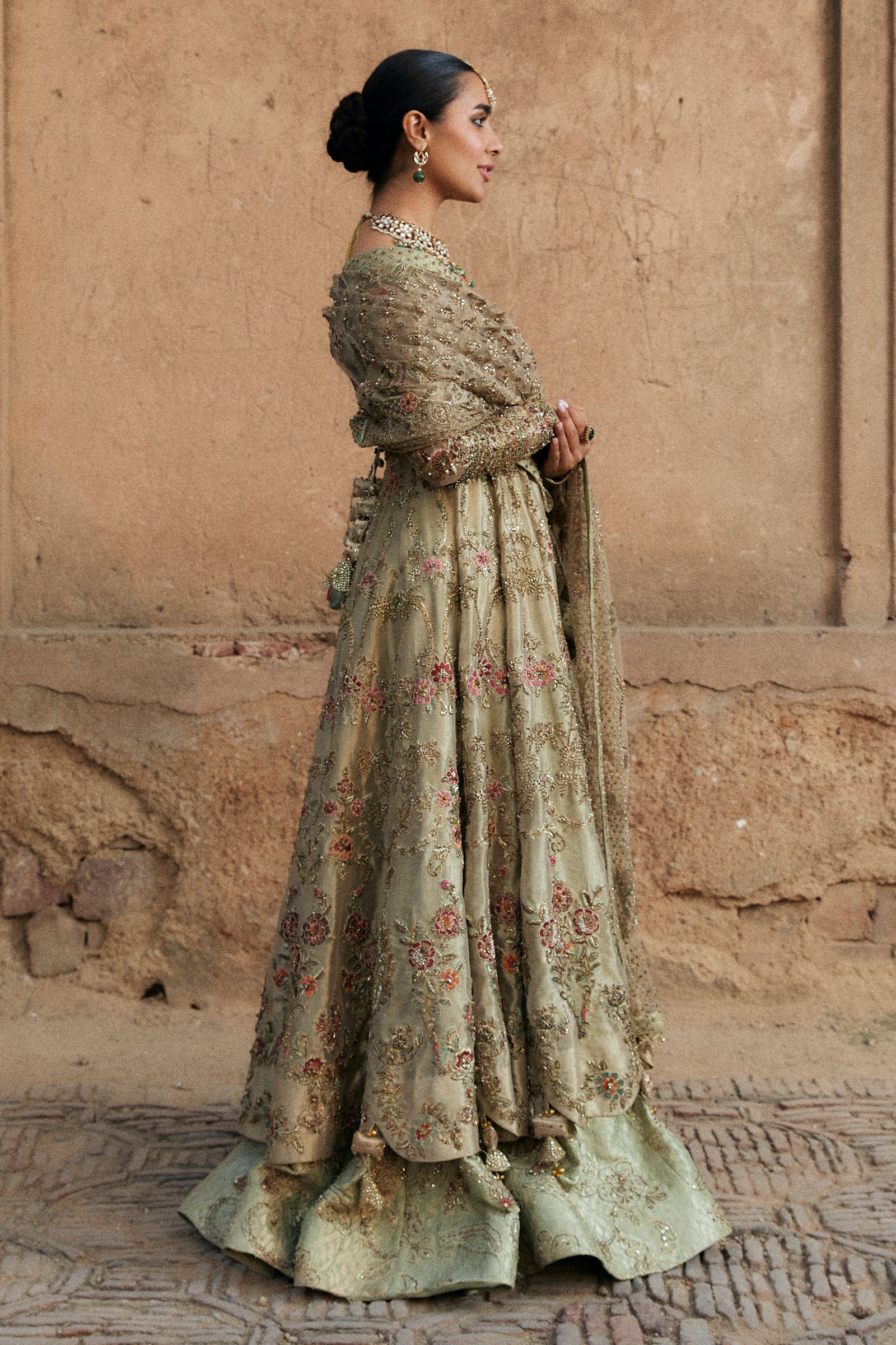 Antique Gold Embroidered Pure Tissue Peshwaz (3-Piece) - Image 2