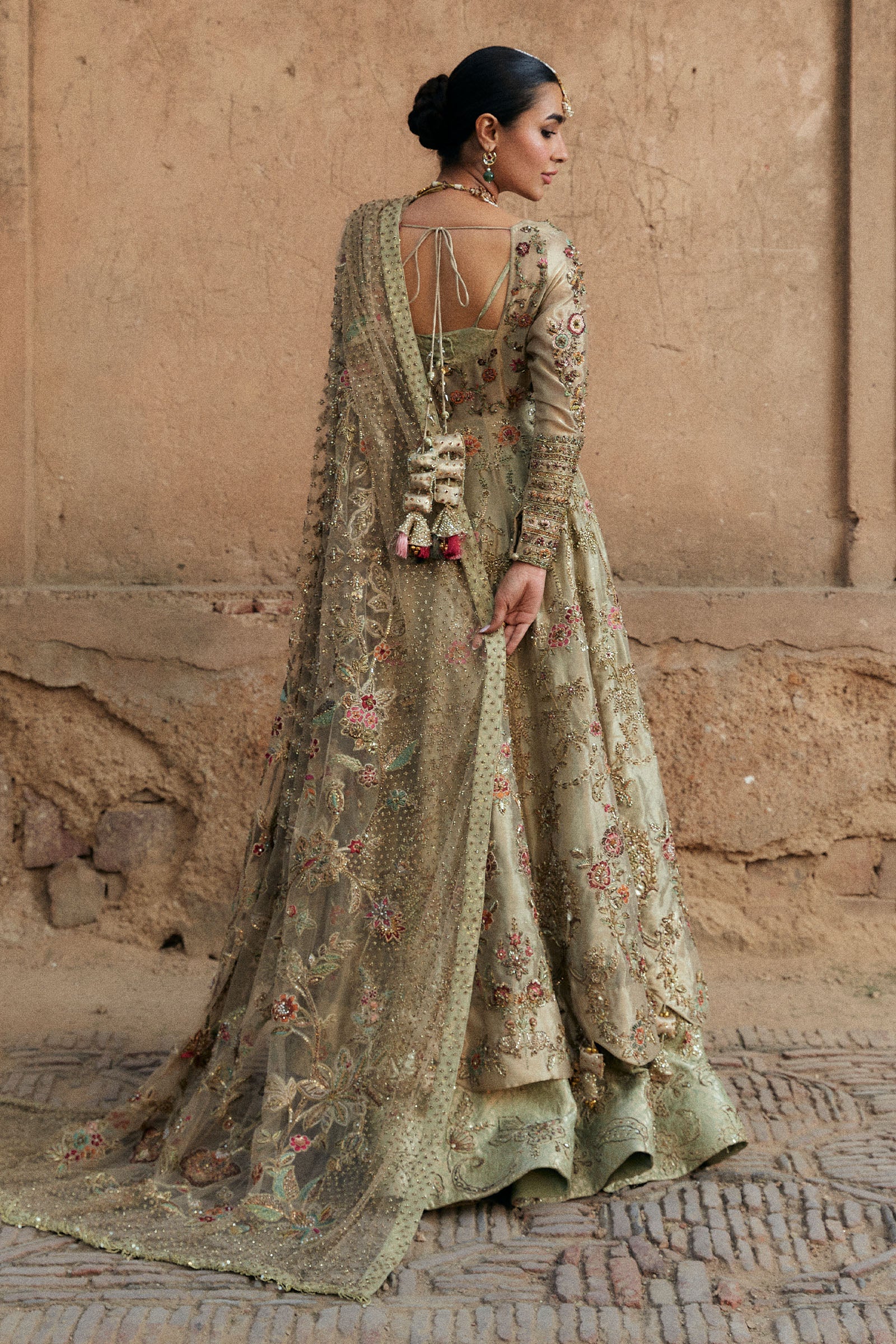 Antique Gold Embroidered Pure Tissue Peshwaz (3-Piece) - Image 3