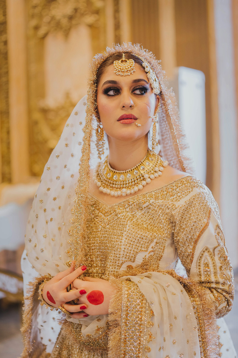 Antique Gold Embroidered Raw Silk Lehnga Choli (3-Piece) - Image 3