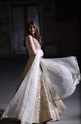Pakistani Gold Kundun & Sequin Lehenga (3-Piece) - Image 3