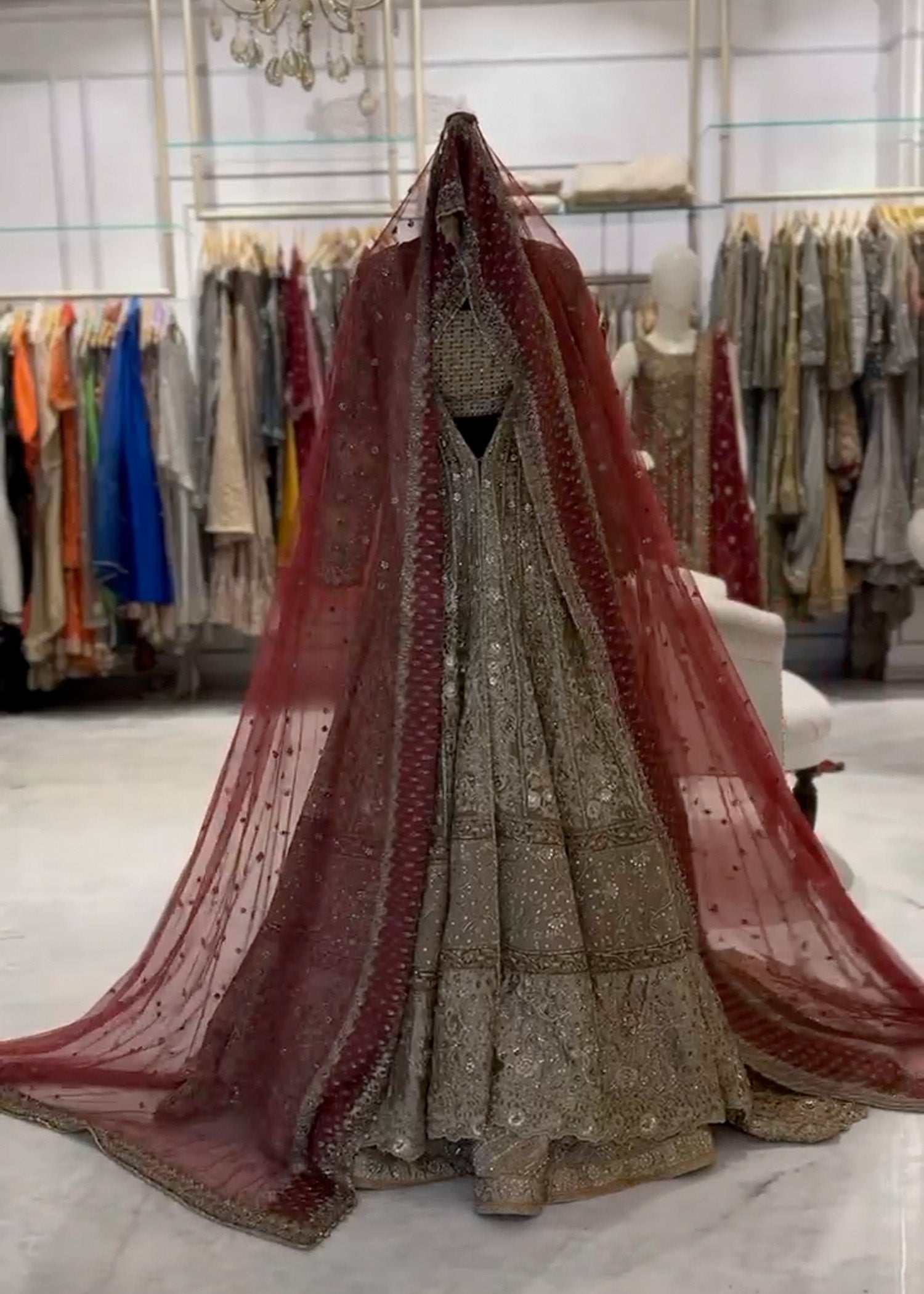 Pakistani Antique Gold Zardozi Net Silk Bridal Lehenga (3-Piece) - Image 2