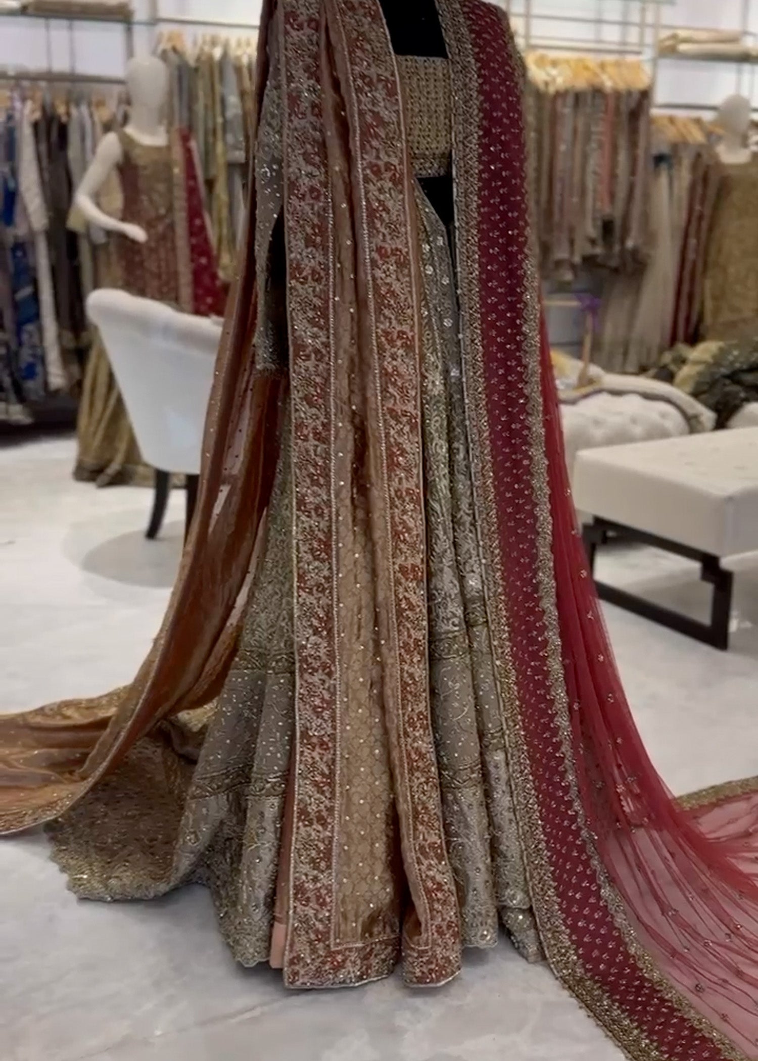 Pakistani Antique Gold Zardozi Net Silk Bridal Lehenga (3-Piece) - Image 5