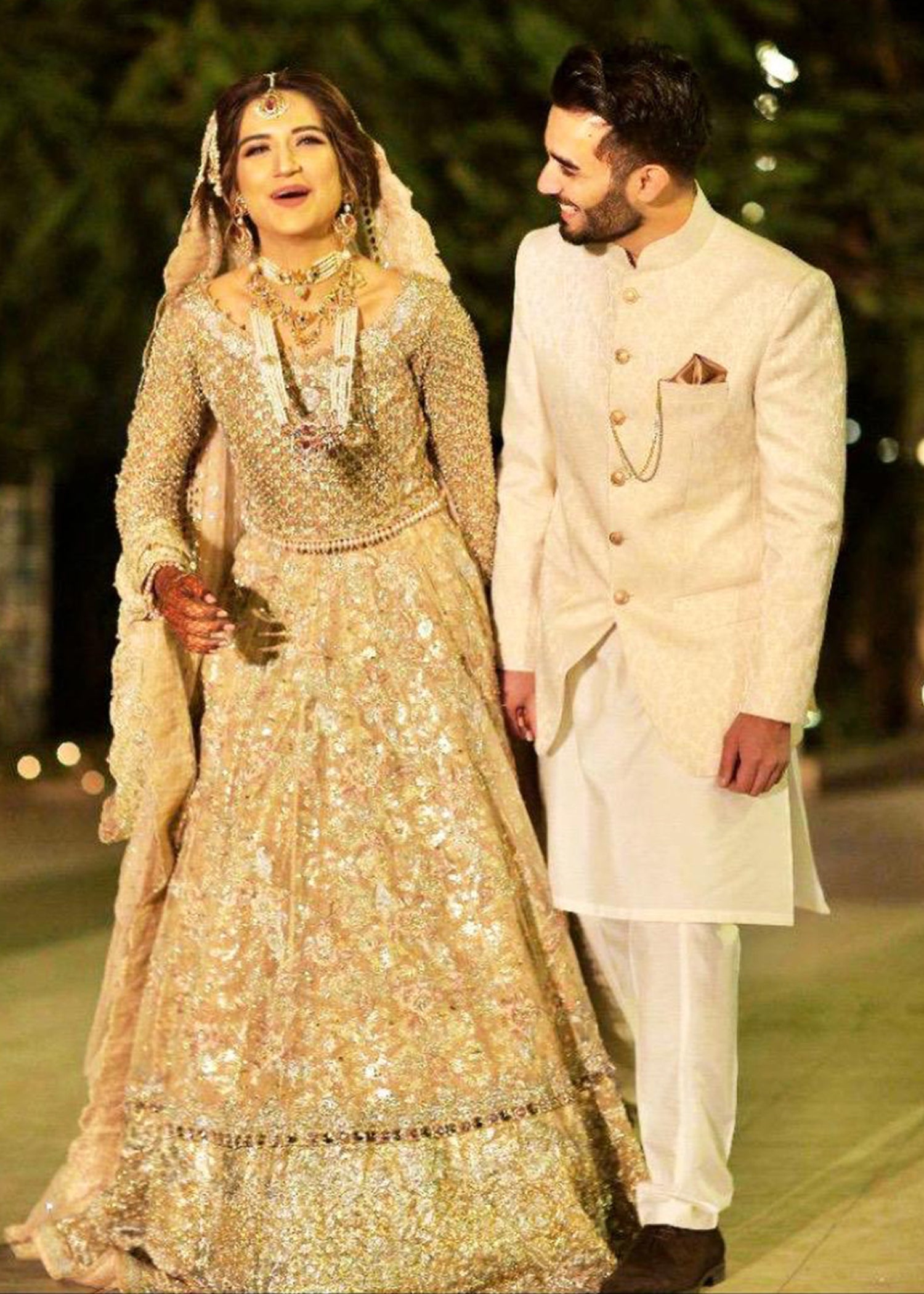 Gold Embellished Net Silk-Blend Bridal Lehenga (3-Piece) - Image 3