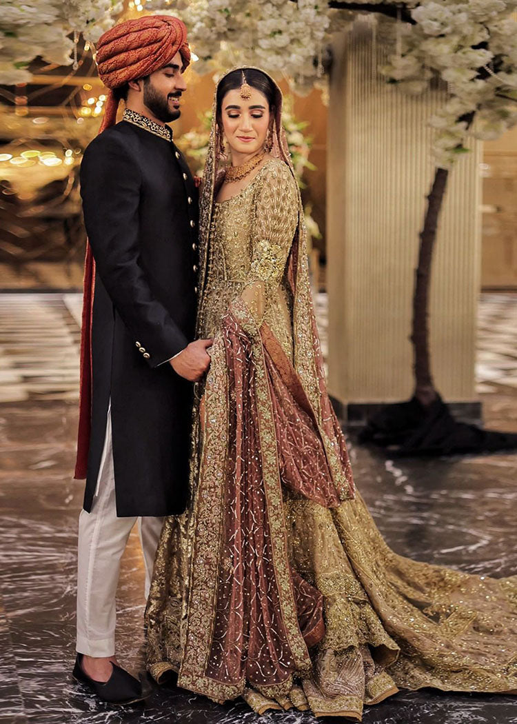 Pakistani Antique Gold Zardozi Silk Bridal Lehenga (3-Piece) - Image 1