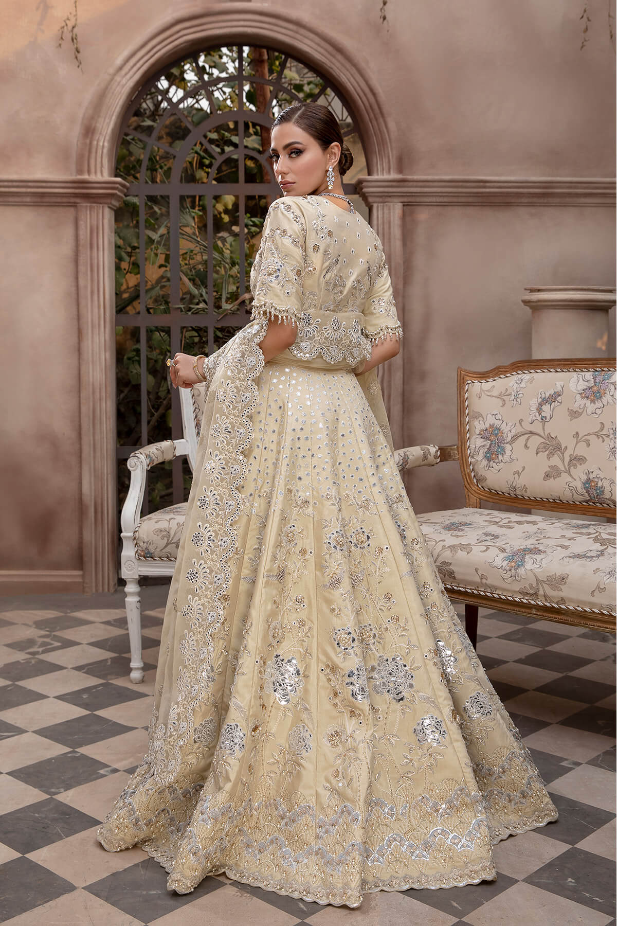 Pakistani Champagne Sheesha & Tilla Silk Organza Lehnga Choli (3-Piece) - Image 6