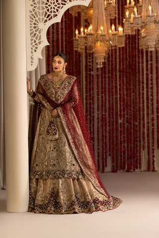 Pakistani Gold Zardozi Silk & Tissue Pishwas Lehenga (3-Piece) - Image 4