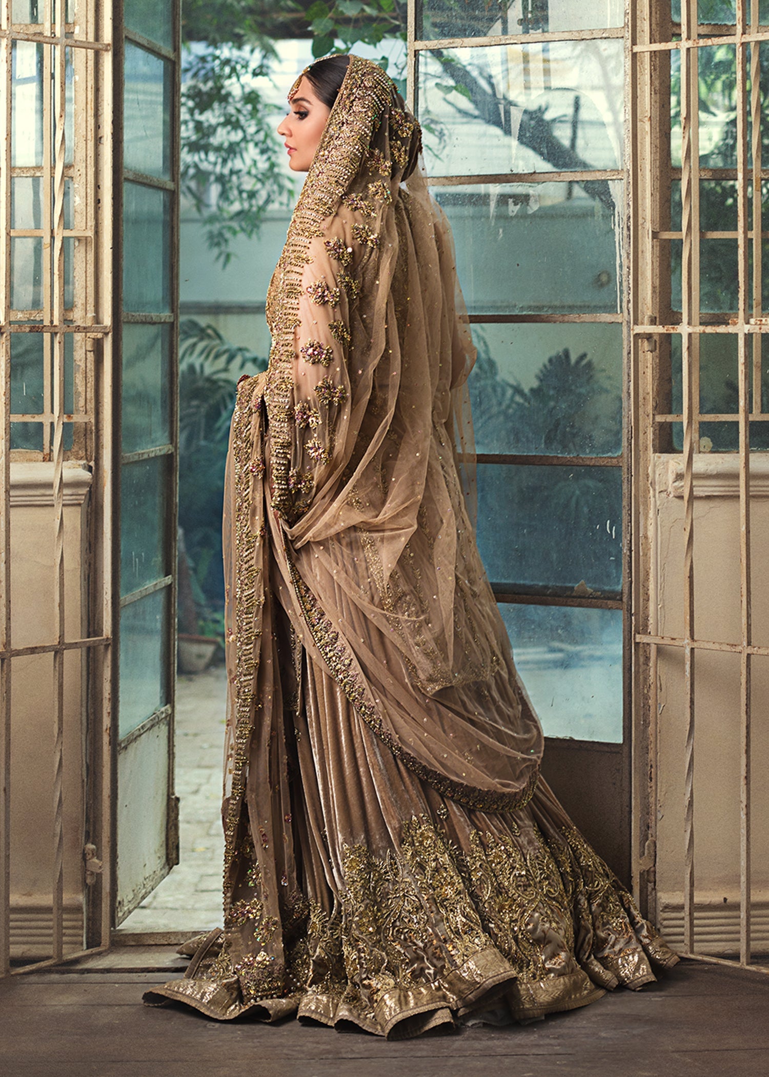 Cappuccino Gold Zardozi Silk & Velvet Bridal Lehenga (3-Piece) - Image 4