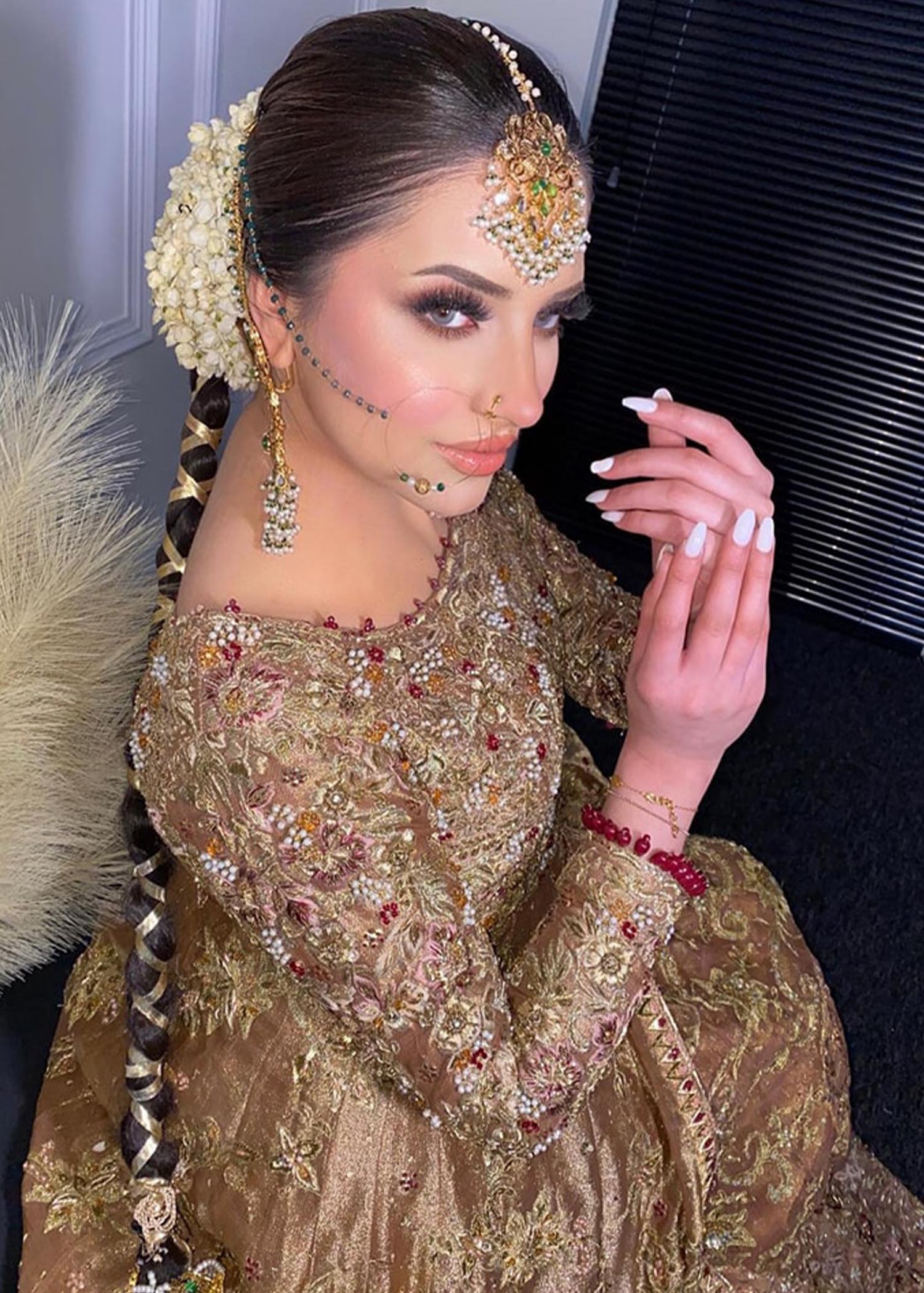 Antique Gold Embroidered Silk Blend Bridal Lehenga (3-Piece) - Image 3