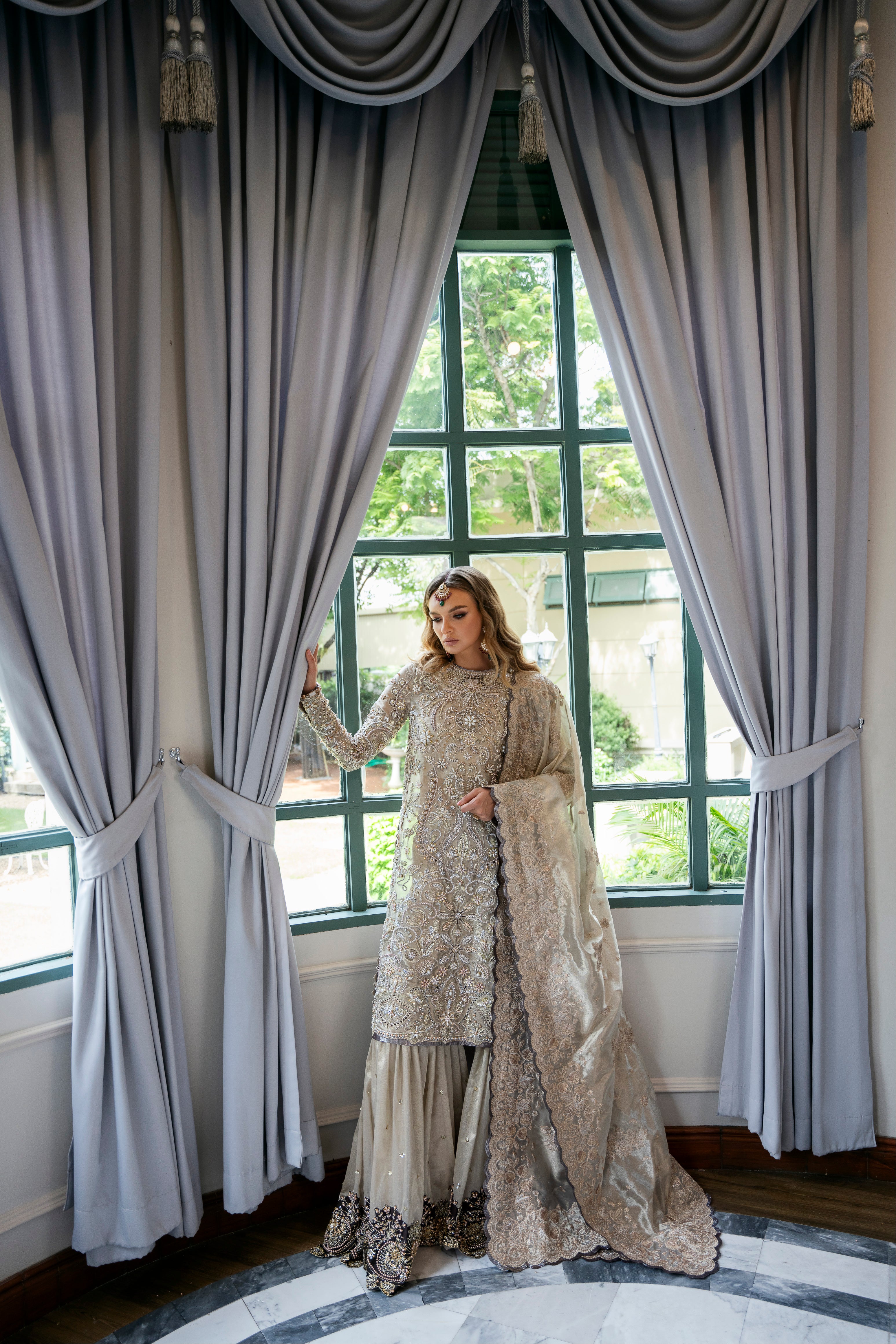 Champagne Gold Beaded Tissue & Net Lehenga (3-Piece) - Image 5