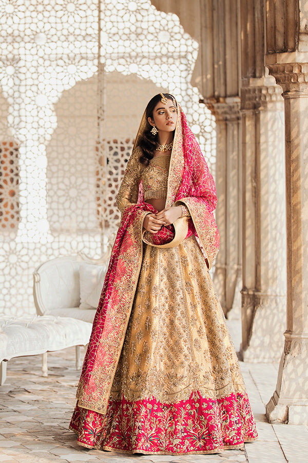 Gold Hand Embellished Tissue Lehenga (3-Piece) - Image 5
