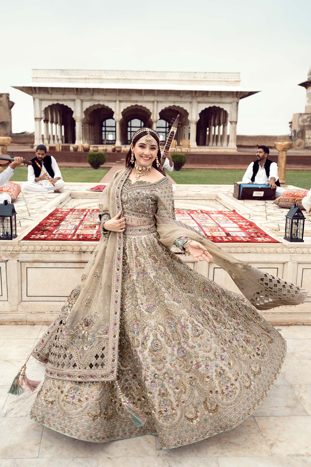 Pakistani Antique Gold Embroidered Tissue & Net Bridal Lehenga Choli (3-Piece) - Image 3