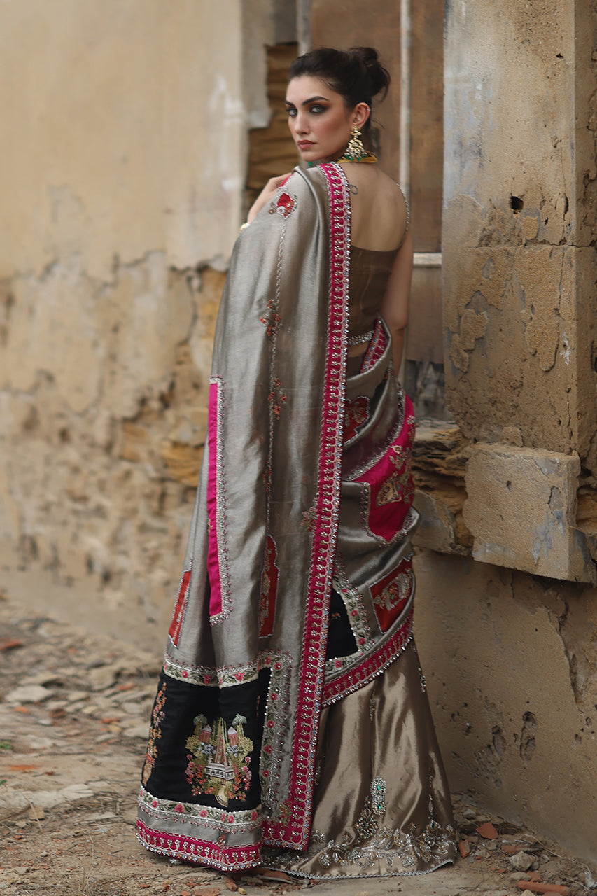 Pakistani Metallic Gold Embroidered Tissue Silk Lehenga (3-Piece) - Image 2
