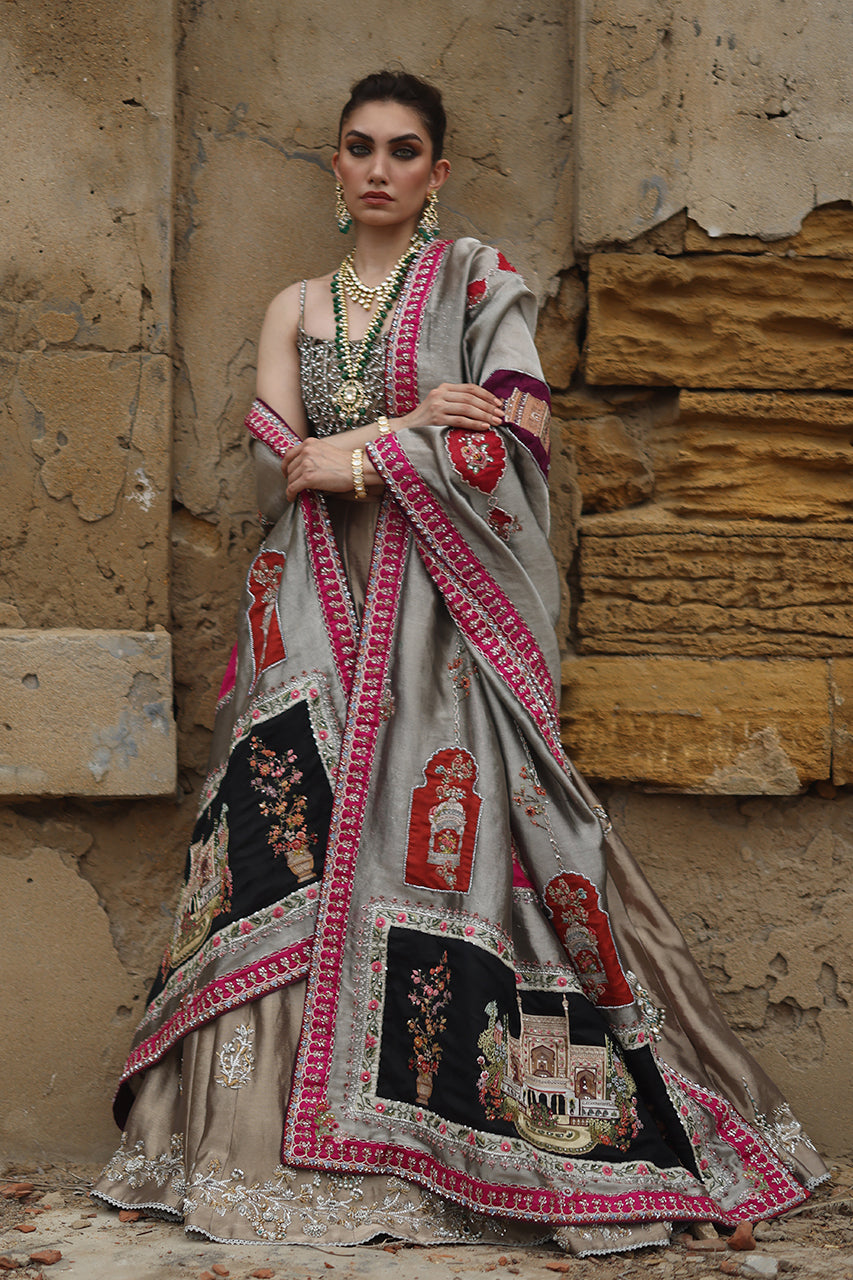 Pakistani Metallic Gold Embroidered Tissue Silk Lehenga (3-Piece) - Image 5