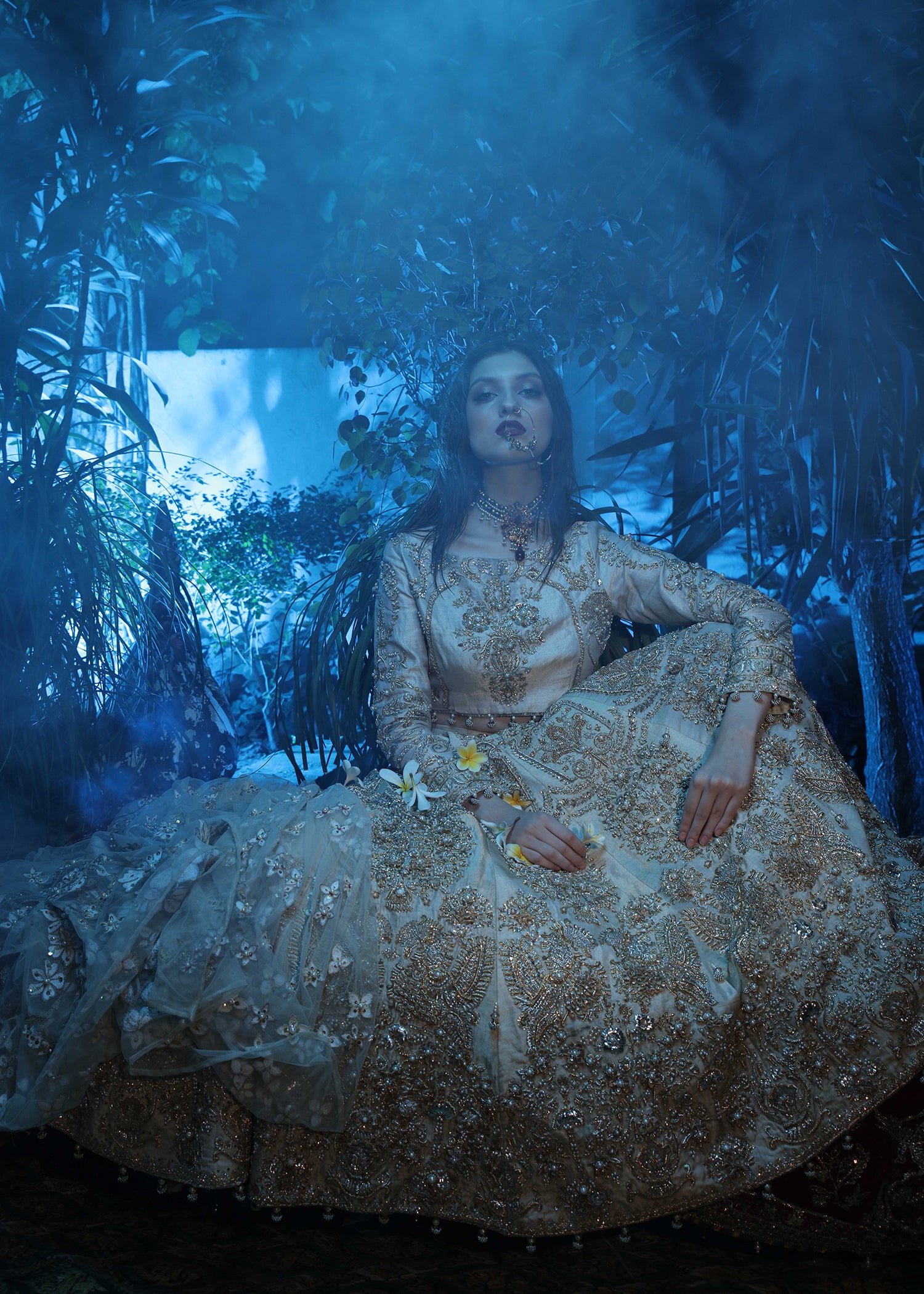 Beige Vintage Gold Zardozi Tissue Lehenga Choli (3-Piece) - Image 2