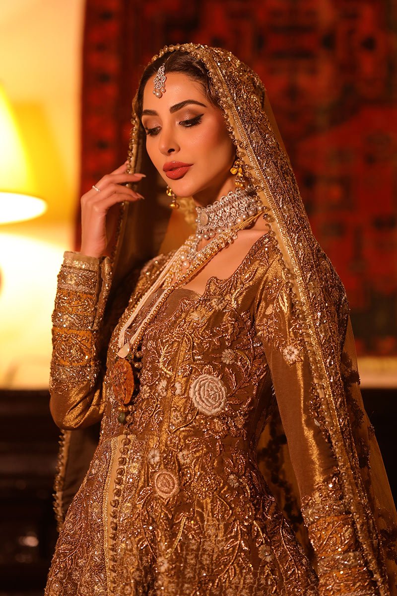 Pakistani Antique Gold Zari Zardozi Tissue Lehenga (3-Piece) - Image 3