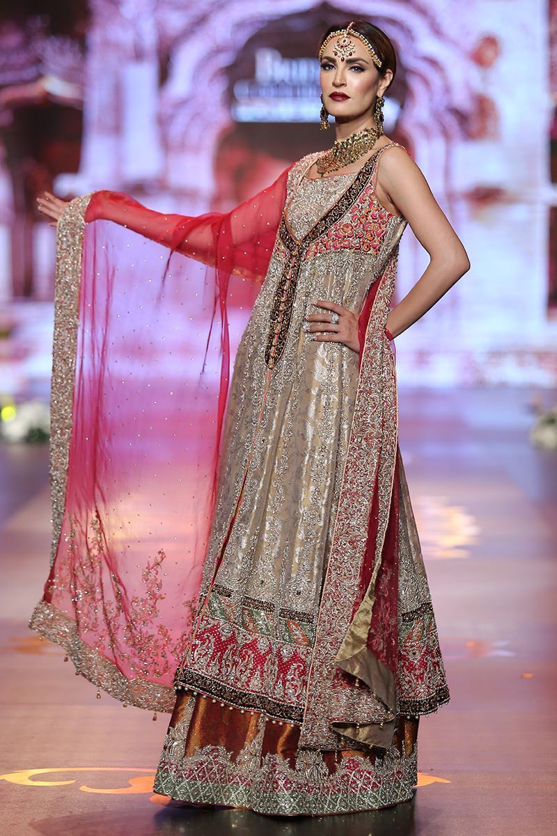 Pakistani Gold Embroidered Tissue Gown Lehenga (3-Piece) - Image 4