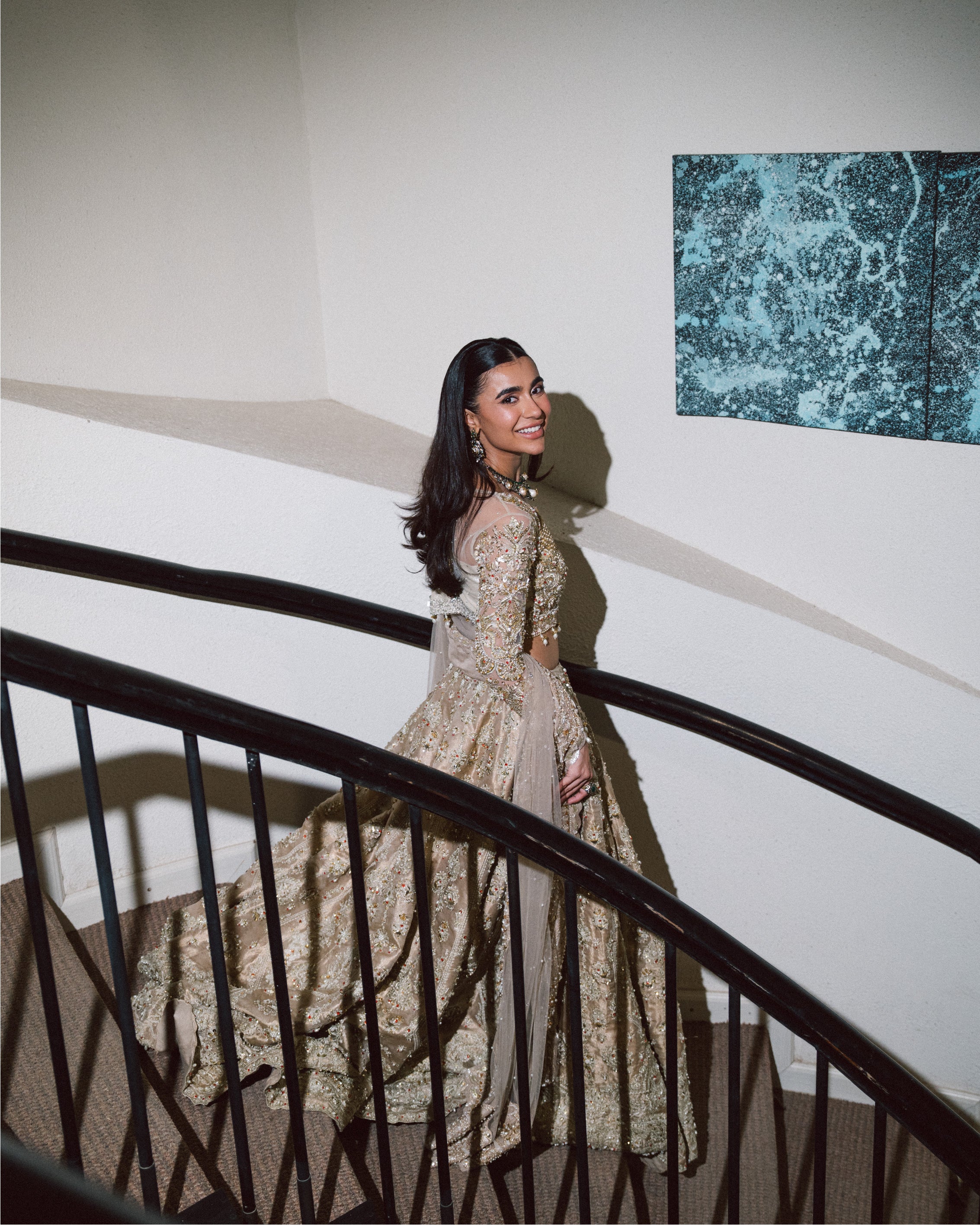 Pakistani Gold Zardozi Tissue Lehenga Choli (3-Piece) - Image 4