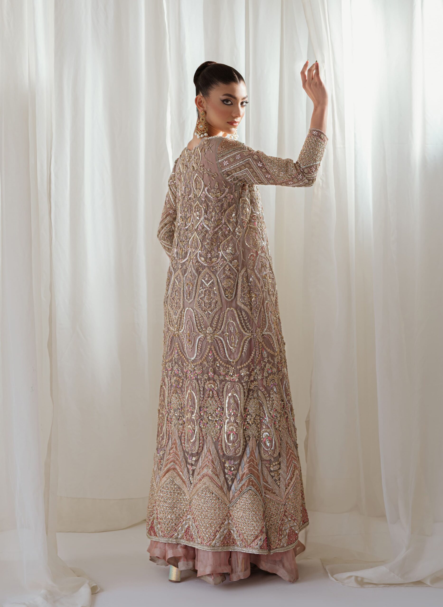 Rose Gold Zardozi Tissue Lehenga Jacket (3-Piece) - Image 4