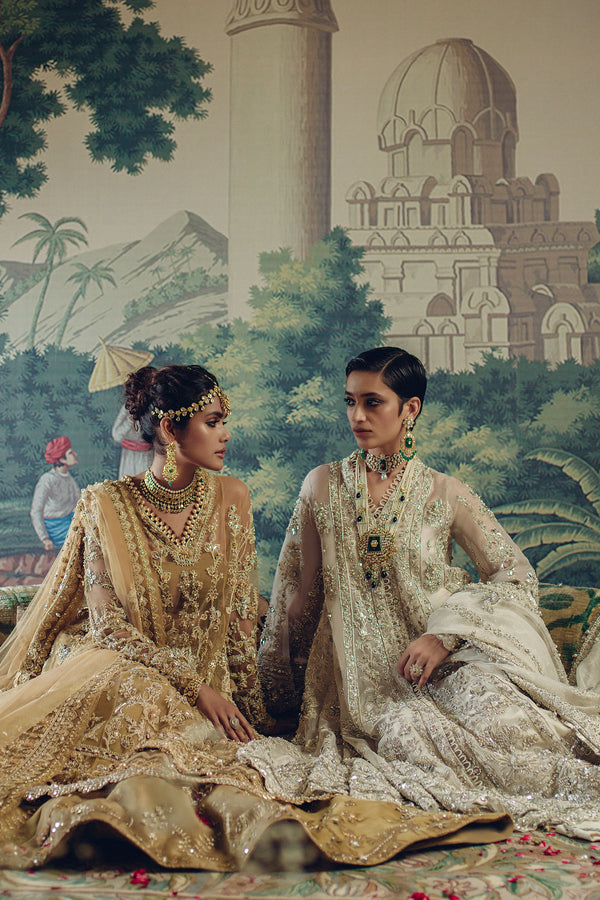 Pakistani Gold Embellished Tulle Bridal Lehenga (3-Piece) - Image 9