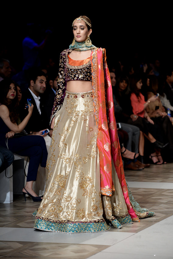 Gold Metallic Embroidered Velvet Jamawar Lehenga (3-Piece) - Image 4