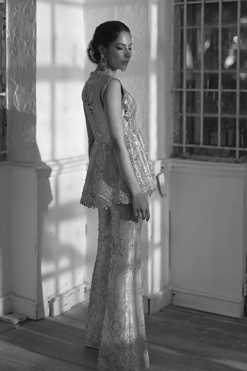 Rose Gold Embroidered Tissue Peplum with Brocade Trousers (2-Piece) - Image 8