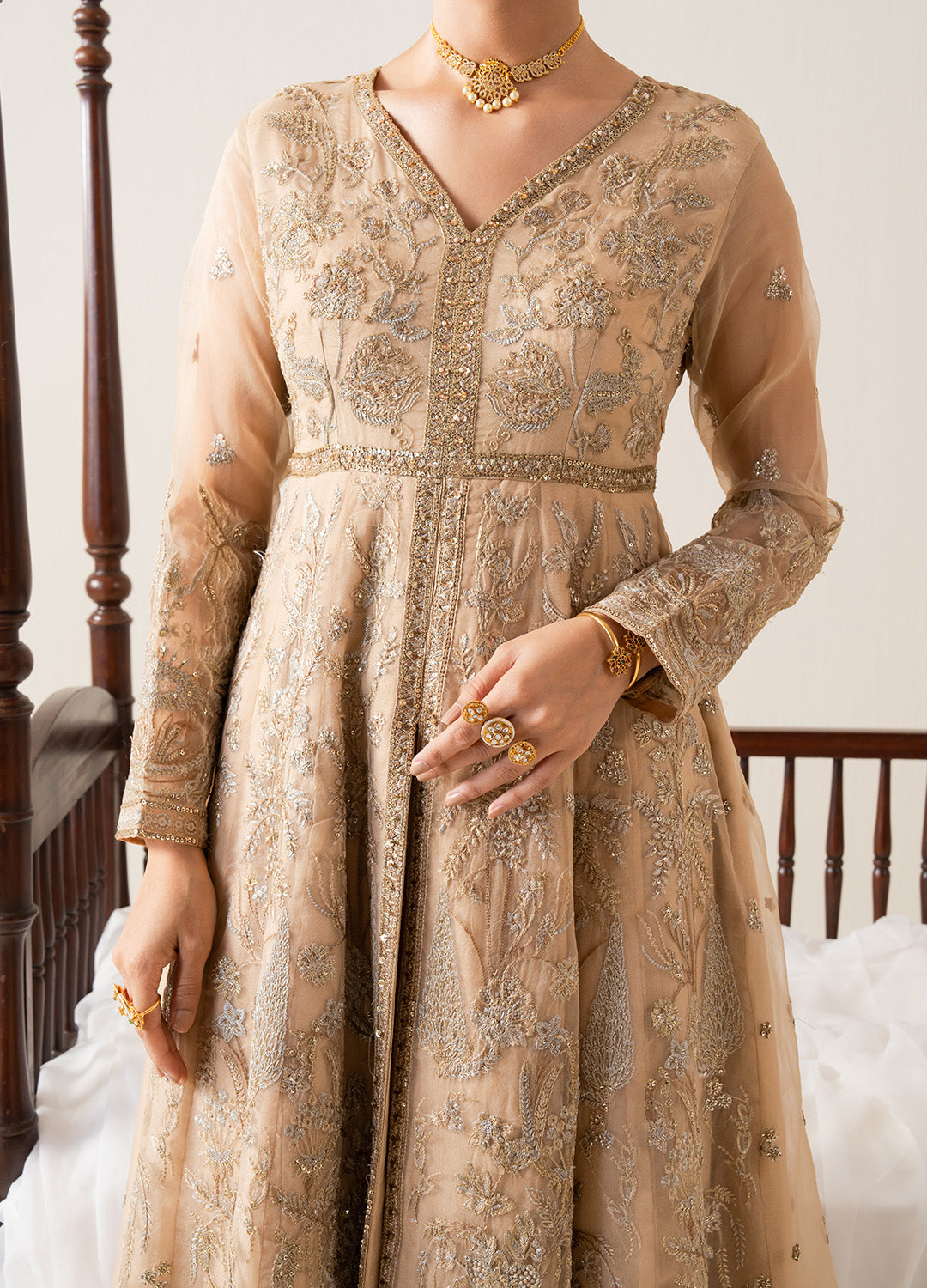 Pakistani Metallic Gold Embroidered Chiffon Organza Pishwas (3-Piece) - Image 2