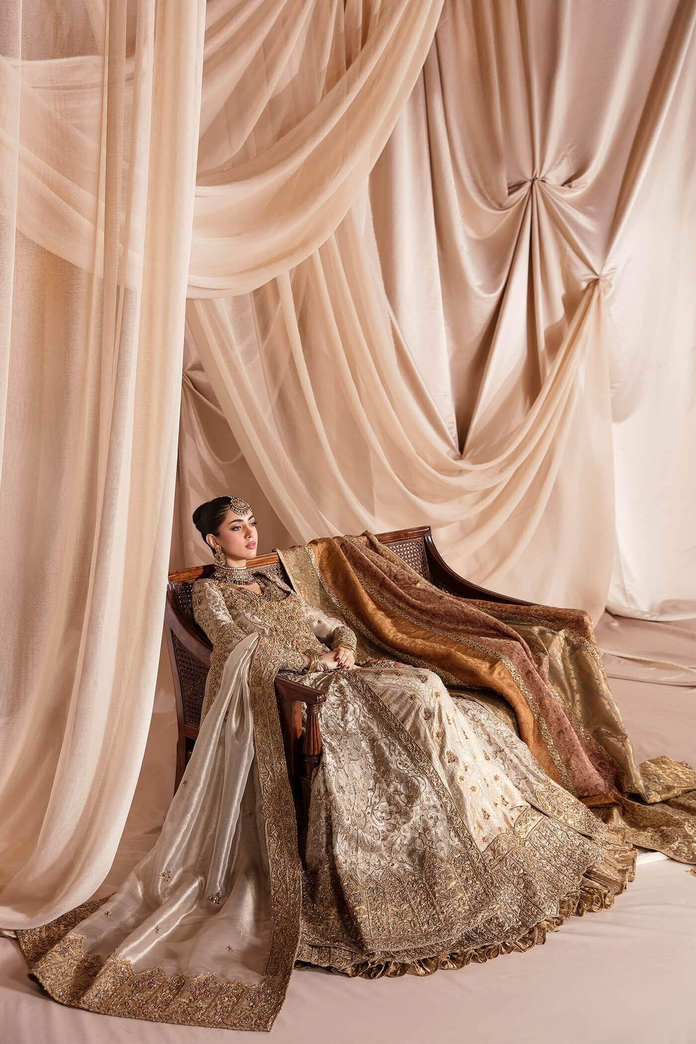 Pakistani Gold Zardozi Swarovski Tissue & Kimkhaab Pishwas (3-Piece) - Image 2