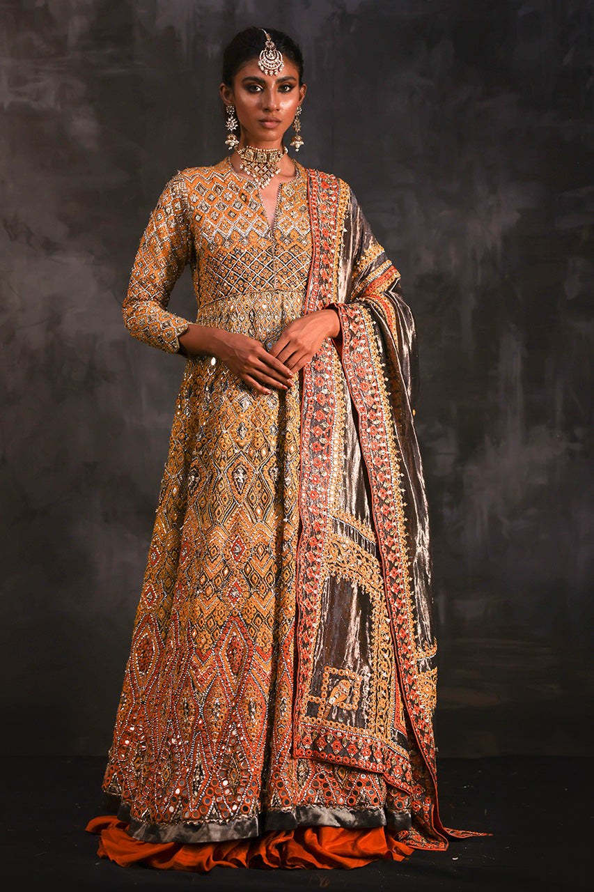 Pakistani Bronze Mirrorwork Zardozi Silk Pishwas (3-Piece) - Image 3