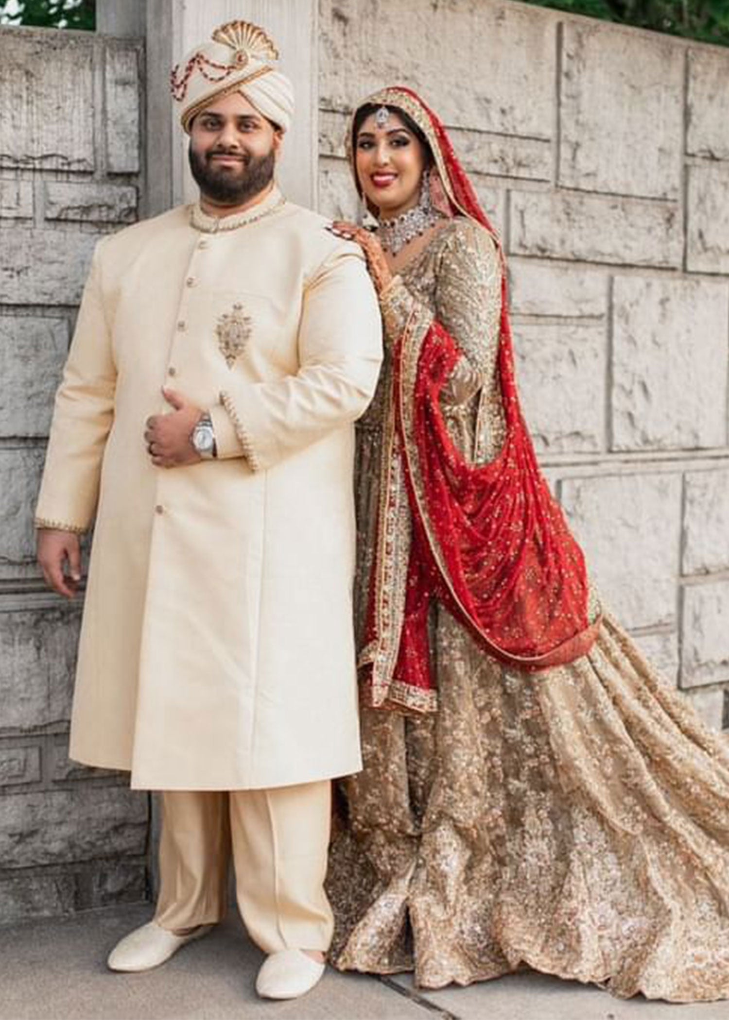 Pakistani Antique Gold Embellished Net Pishwas Dress (2-Piece) - Image 2