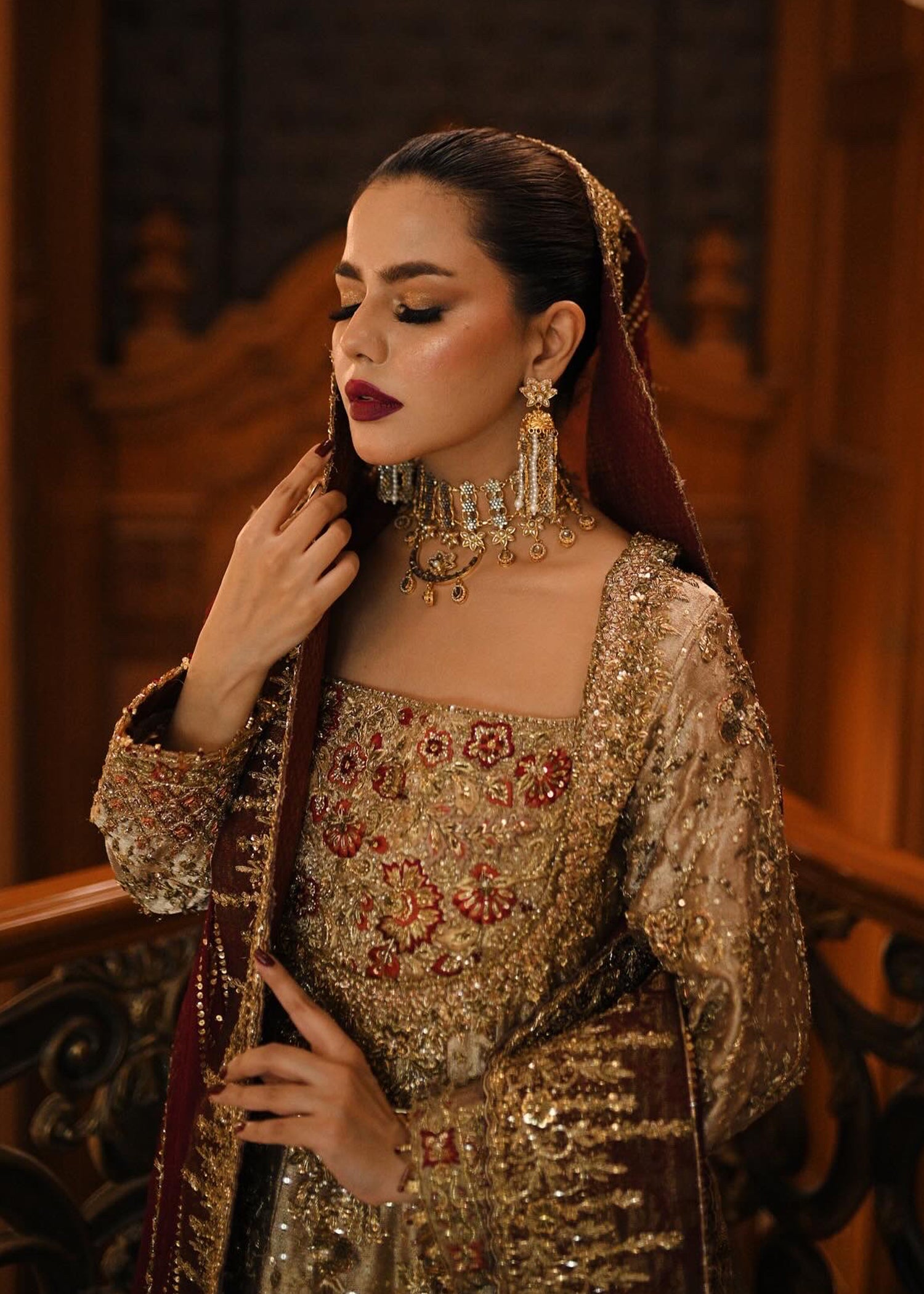 Antique Gold Maroon Embellished Silk-Blend Pishwas (2-Piece) - Image 6