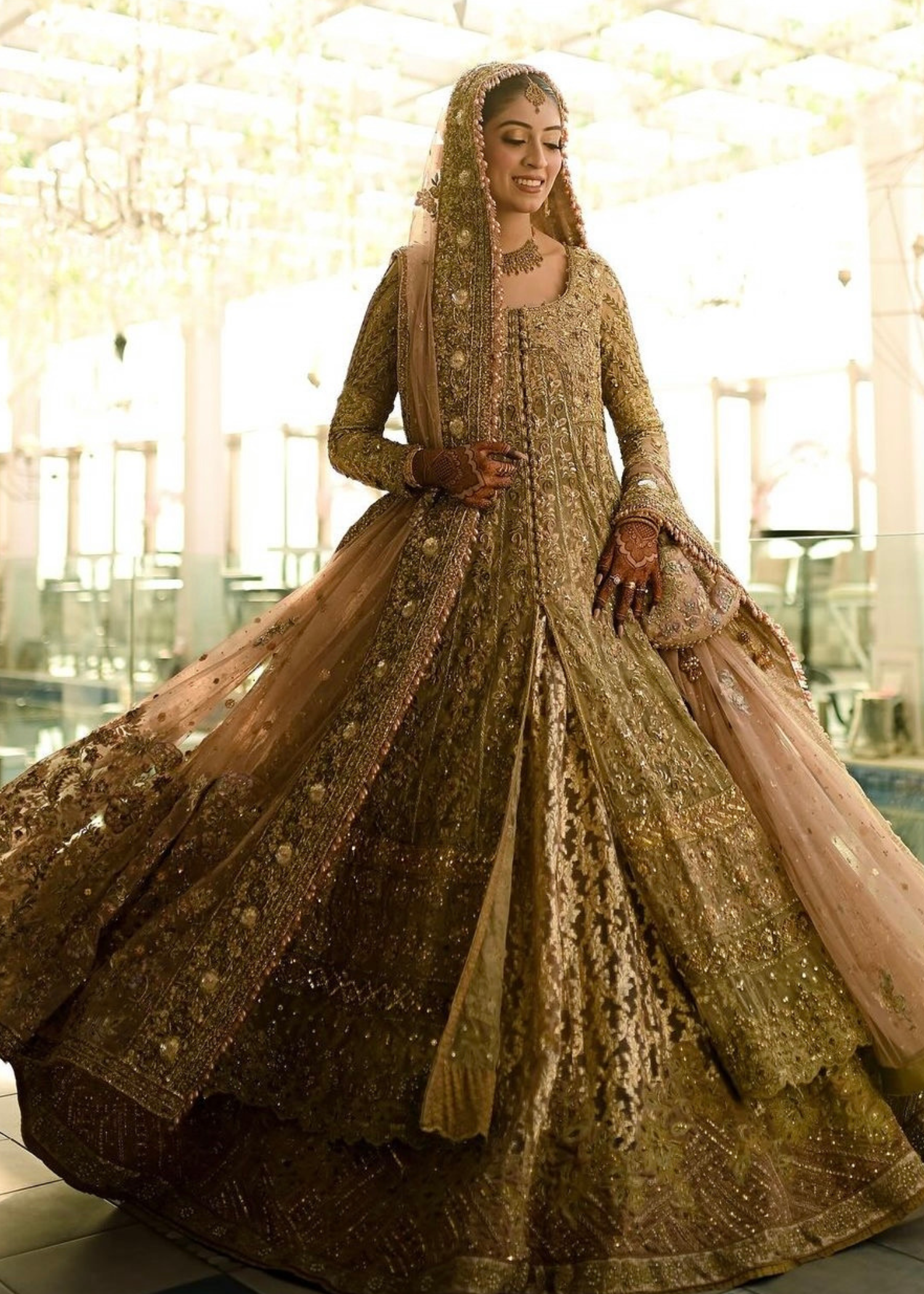 Pakistani Antique Gold Embellished Silk-Blend Pishwas (2-Piece) - Image 1