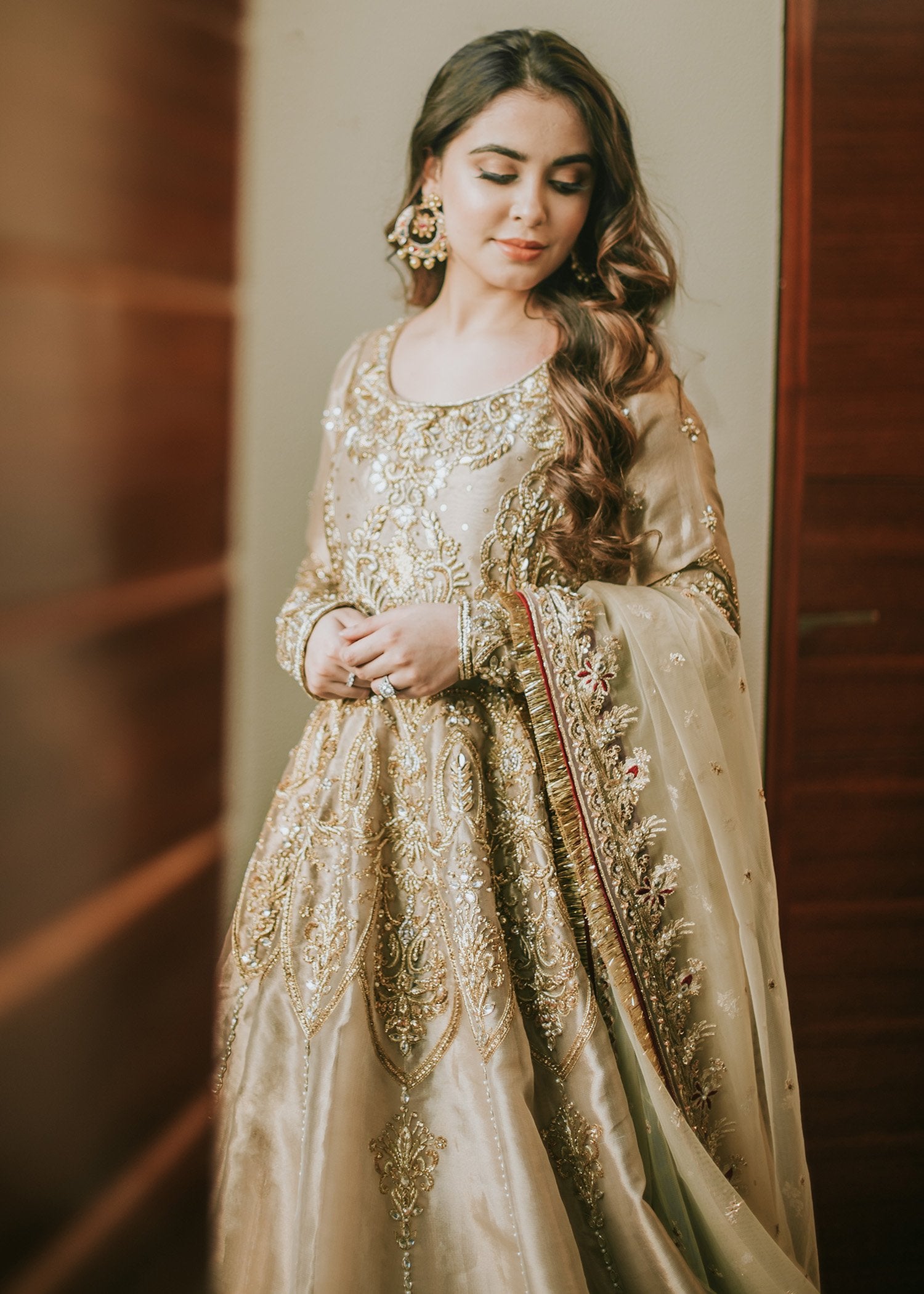 Gold Hand-Embellished Tissue & Net Pishwas (2-Piece) - Image 6