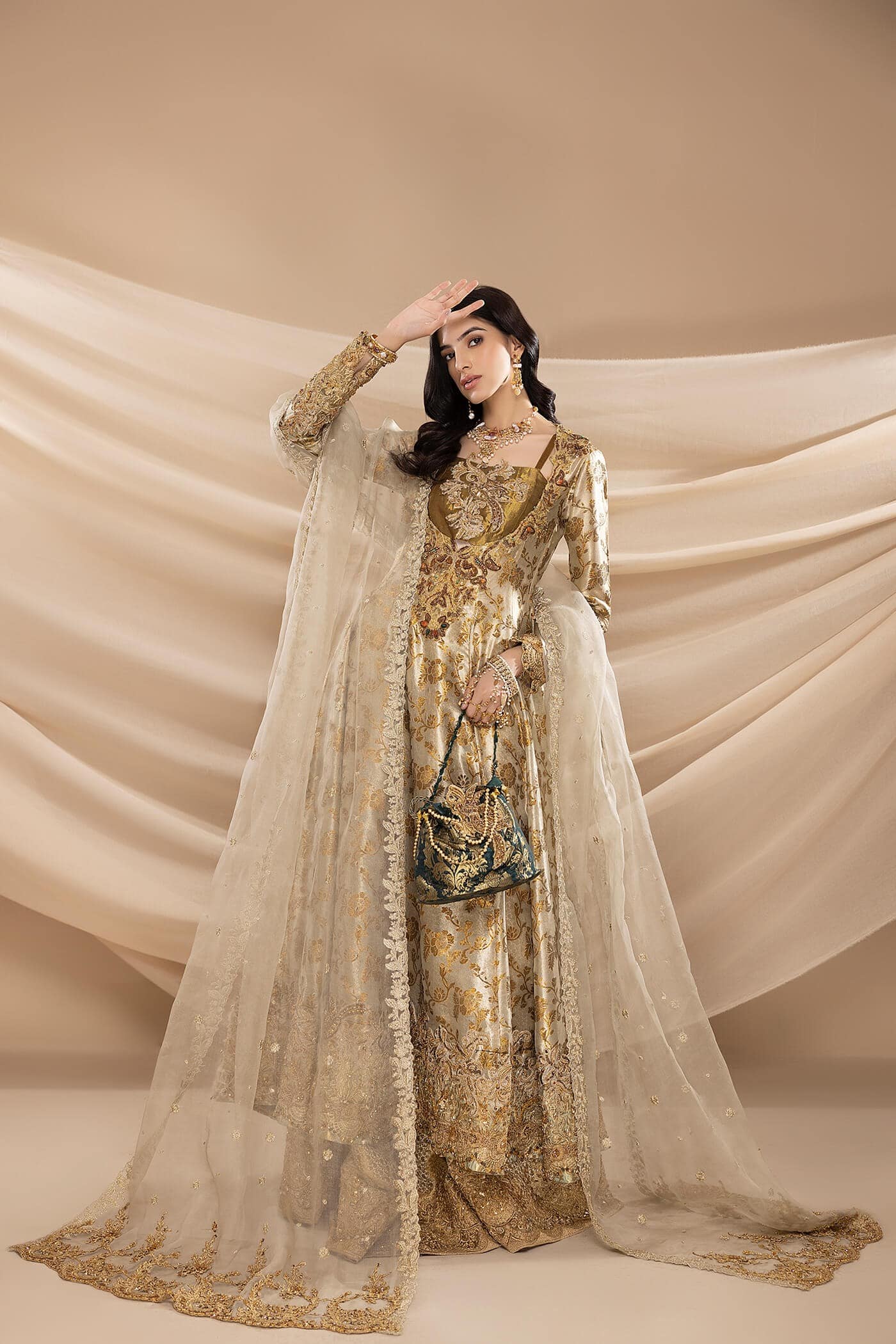 Antique & Champagne Gold Embroidered Tissue Zari Pishwas (3-Piece) - Image 4