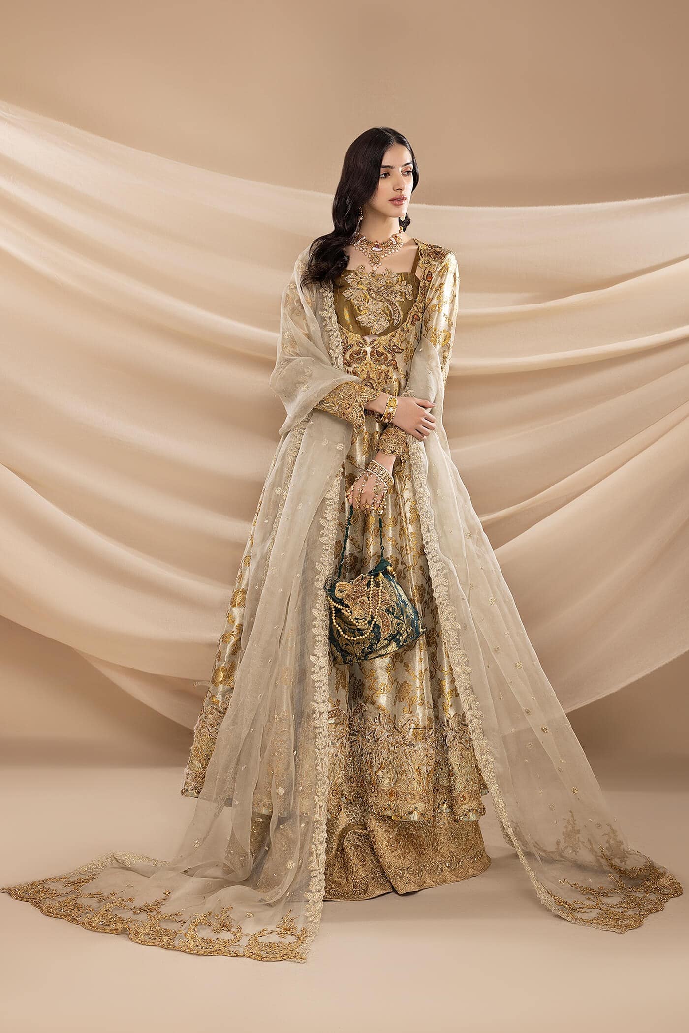 Antique & Champagne Gold Embroidered Tissue Zari Pishwas (3-Piece) - Image 5