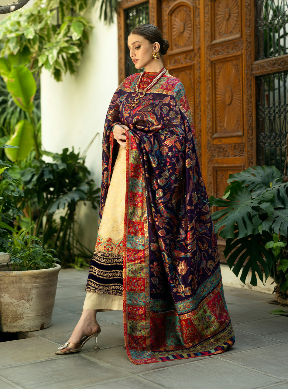 Golden-Beige Embroidered Jamawar Salwar Kameez (3-Piece) - Image 4