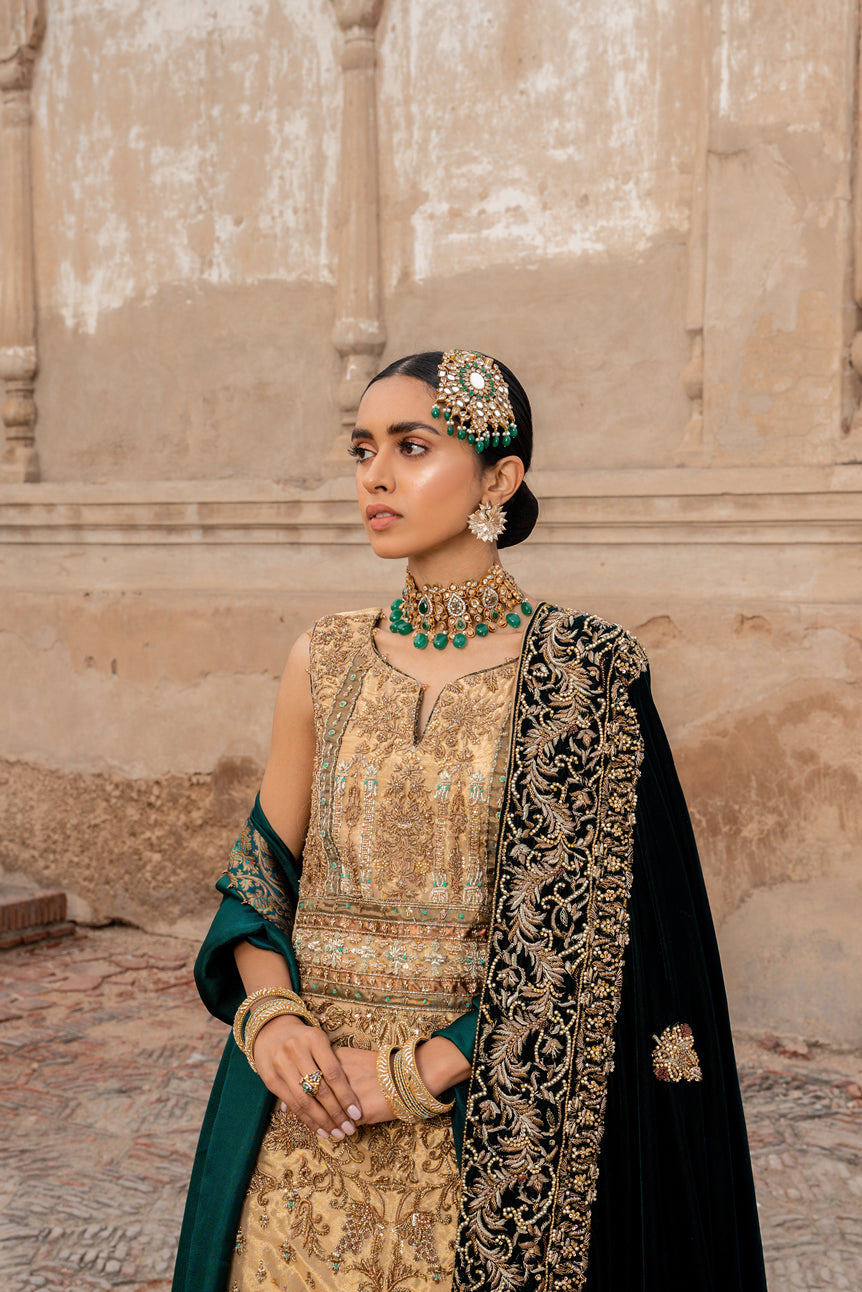 Gold Embellished Tissue Kameez with Green Jamawar Pants (3-Piece) - Image 2