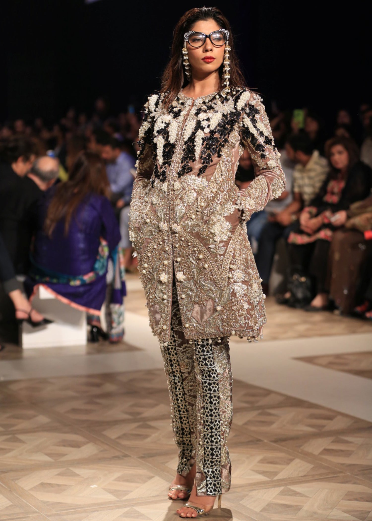 Beige Gold Embroidered Organza Salwar Kameez (2-Piece) - Image 1