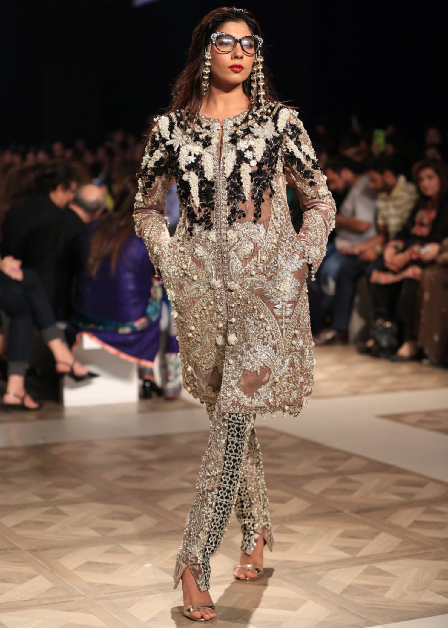 Beige Gold Embroidered Organza Salwar Kameez (2-Piece) - Image 2