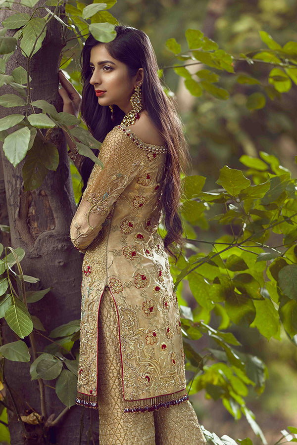 Pakistani Gold Mughal Embroidered Tissue Salwar Kameez (2-Piece) - Image 4