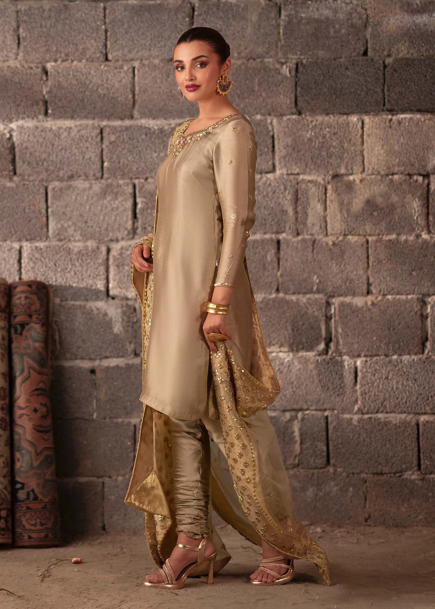 Pakistani Champagne Embroidered Tissue Silk Kurta Set (3-Piece) - Image 3