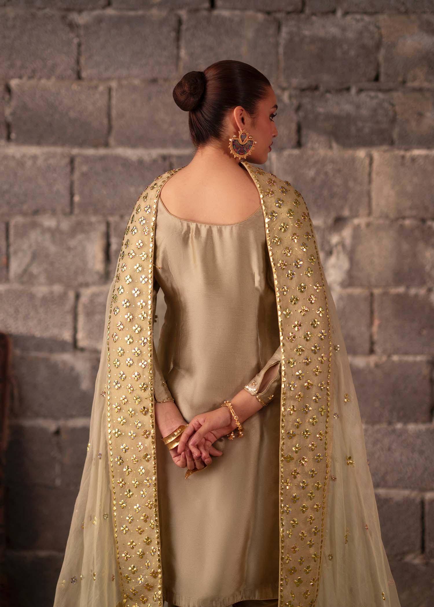 Pakistani Champagne Embroidered Tissue Silk Kurta Set (3-Piece) - Image 5