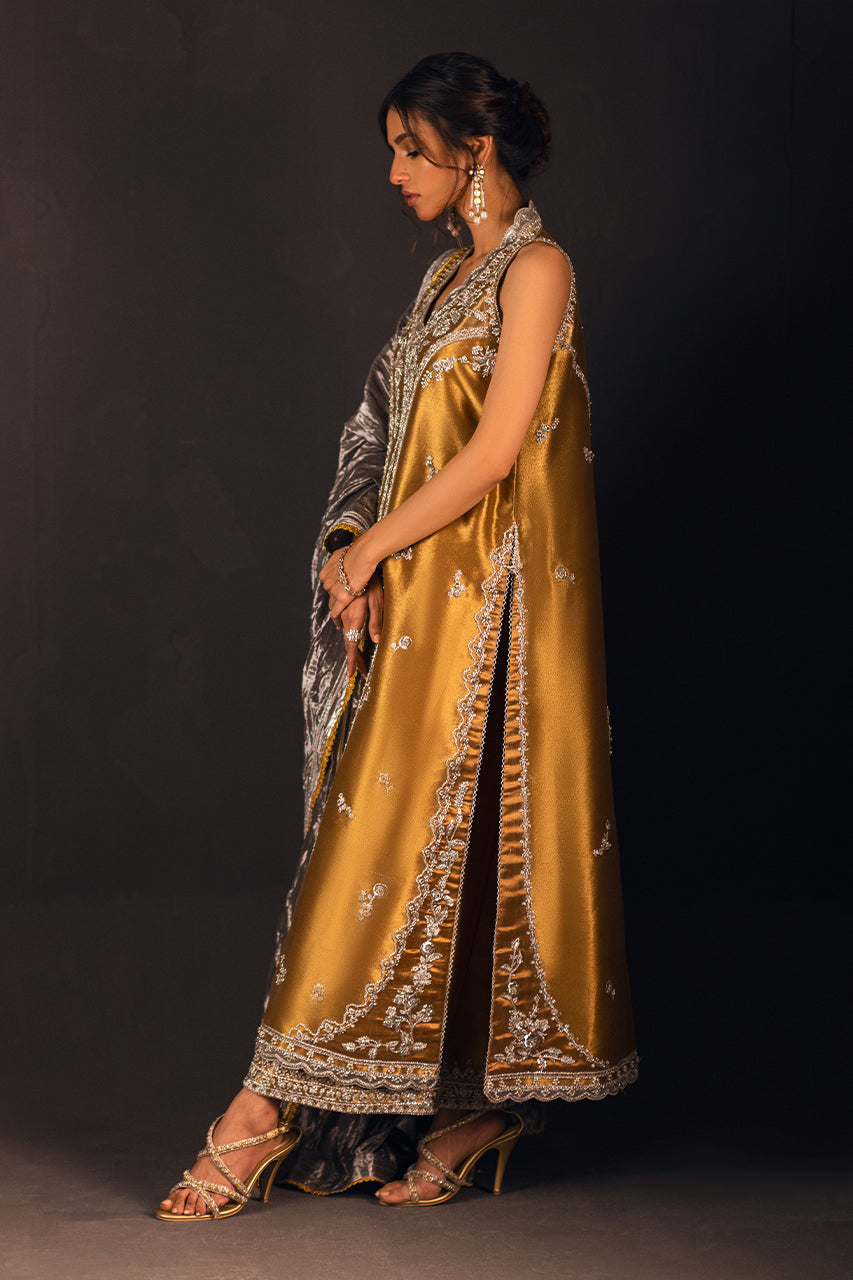 Gold Zardozi Kamdani Tissue Silk Kurta Set (3-Piece) - Image 5