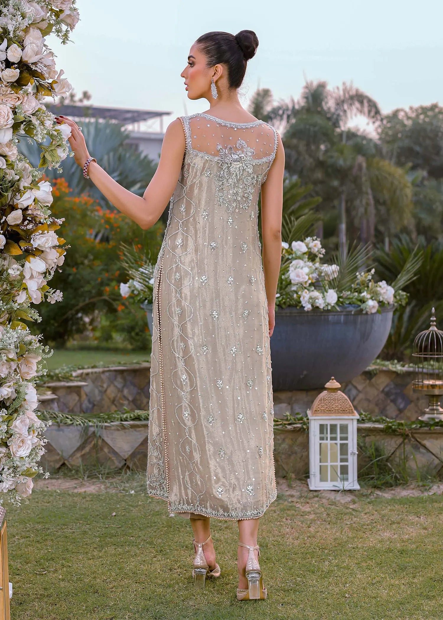 Pakistani Rose Gold Embellished Tissue Salwar Kameez (2-Piece) - Image 2