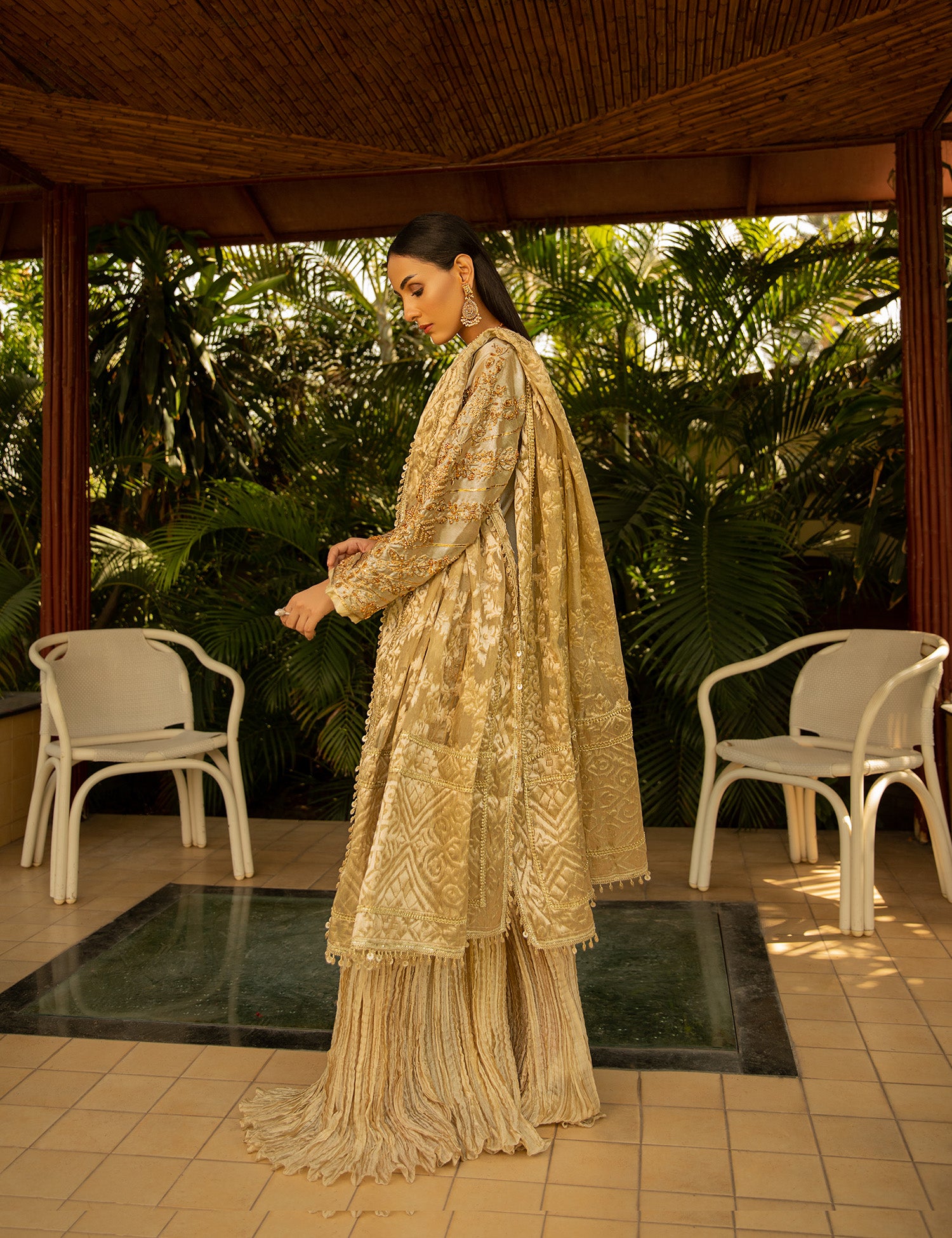 Gold & Silver Embroidered Tissue Salwar Kameez (3-Piece) - Image 3