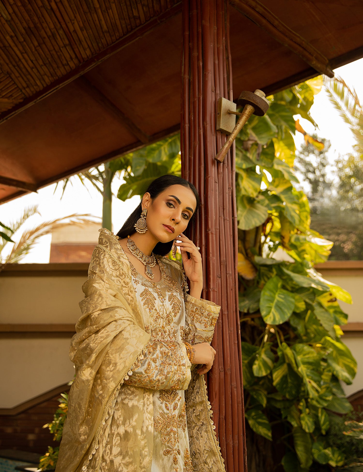 Gold & Silver Embroidered Tissue Salwar Kameez (3-Piece) - Image 5