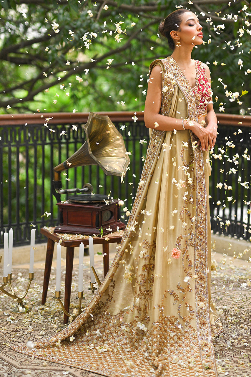 Pakistani Gold Zardozi Lame Saree with Crimson Jamawar Choli (2-Piece) - Image 4